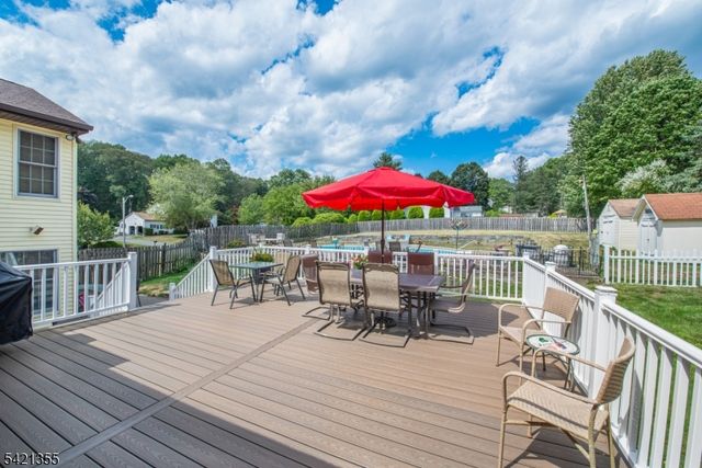 257 Eyland Ave, Roxbury Twp., NJ 07876