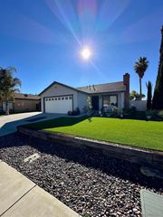 312 Blue Ridge Lane, San Jacinto, CA 92583