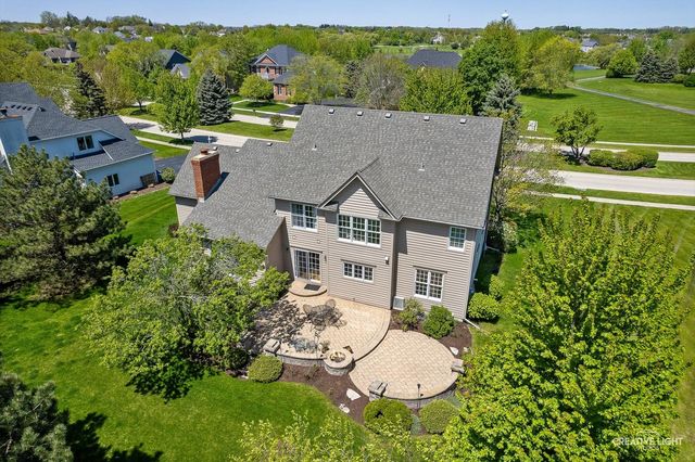 40W065 Fox Mill Boulevard, St. Charles, IL 60175