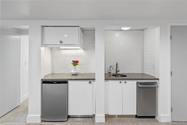 2000 E 21st Avenue, Denver, CO 80205