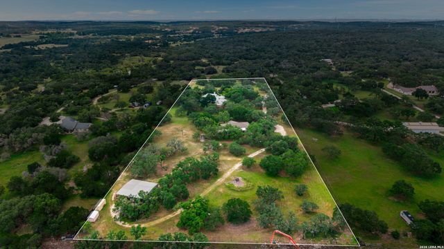 241 AMMANN RD, Boerne, TX 78015