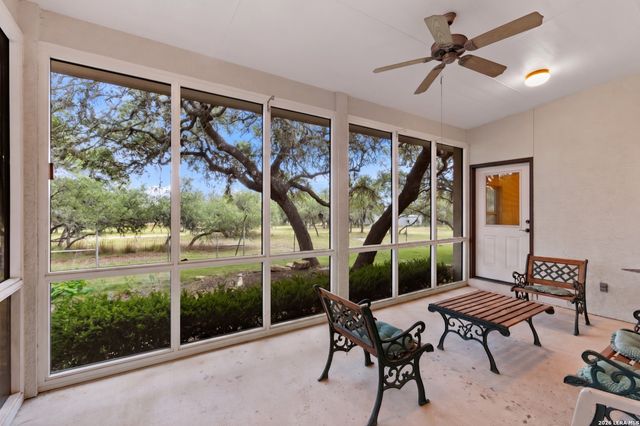 241 AMMANN RD, Boerne, TX 78015