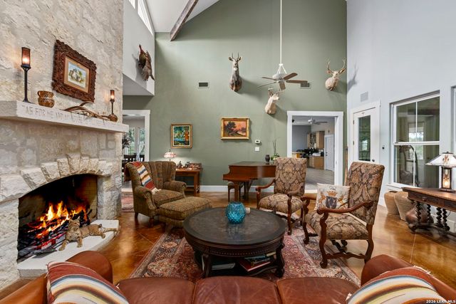 241 AMMANN RD, Boerne, TX 78015
