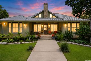 241 AMMANN RD, Boerne, TX 78015