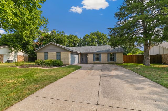 1912 Buckeye Drive, Flower Mound, TX 75028