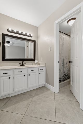 1912 Buckeye Drive, Flower Mound, TX 75028