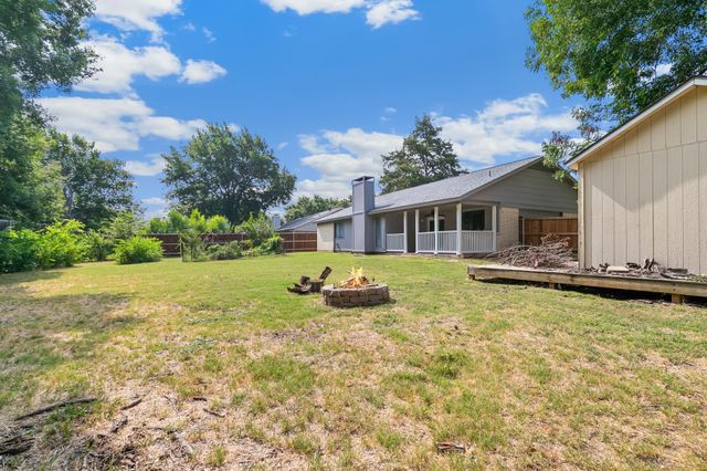 1912 Buckeye Drive, Flower Mound, TX 75028