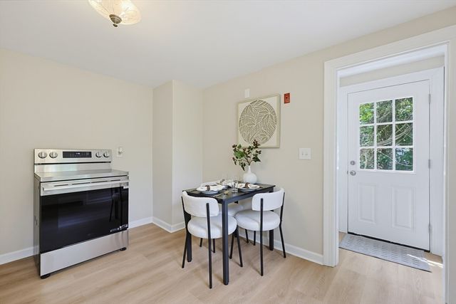 1435 Washington St, Braintree, MA 02184