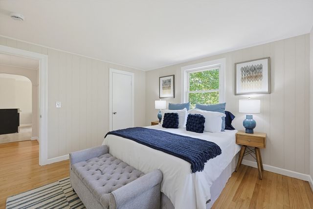 1435 Washington St, Braintree, MA 02184