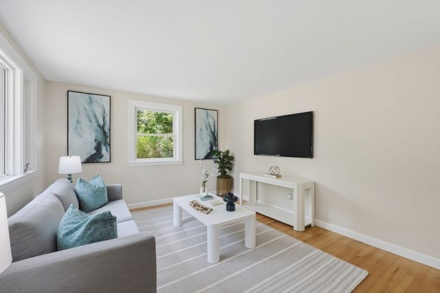 1435 Washington St, Braintree, MA 02184