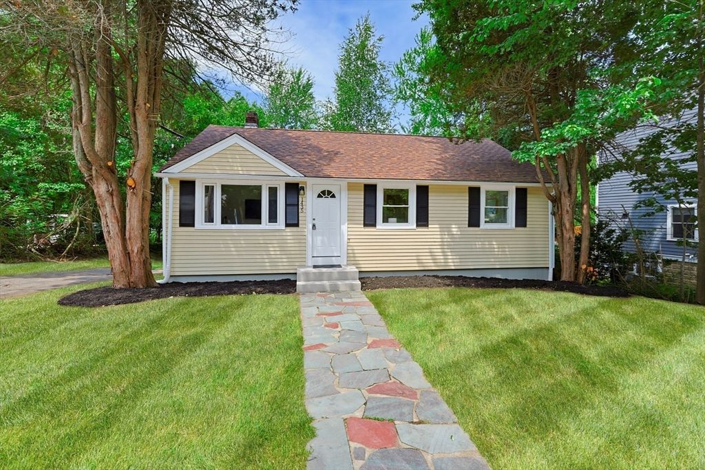 1435 Washington St, Braintree, MA 02184
