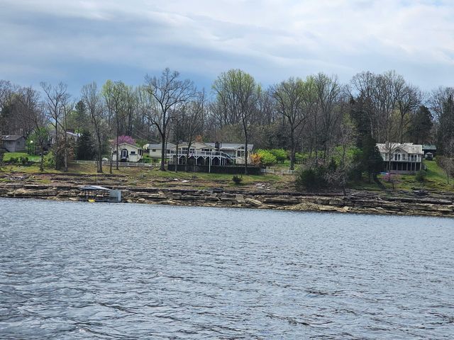 926 Chimney Rock Road, Harrodsburg, KY 40330