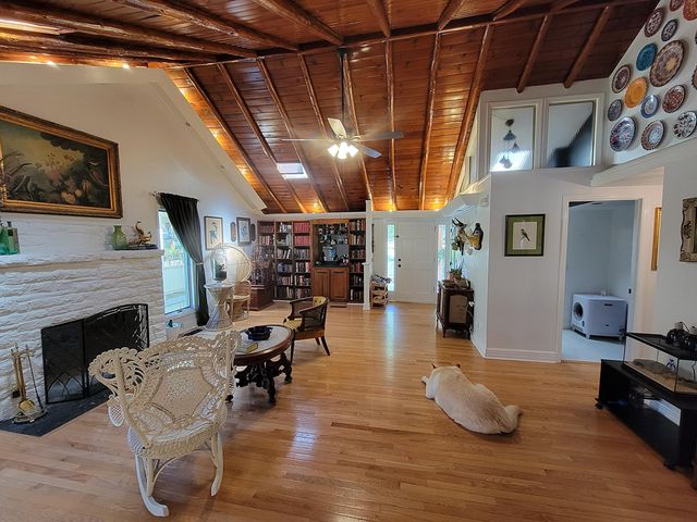 926 Chimney Rock Road, Harrodsburg, KY 40330