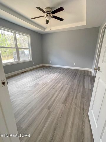 2019 Piute Rd, Crossville, TN 38572