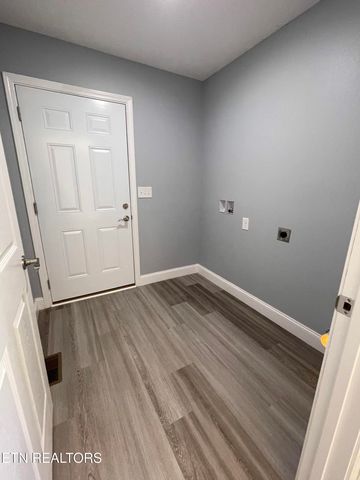 2019 Piute Rd, Crossville, TN 38572