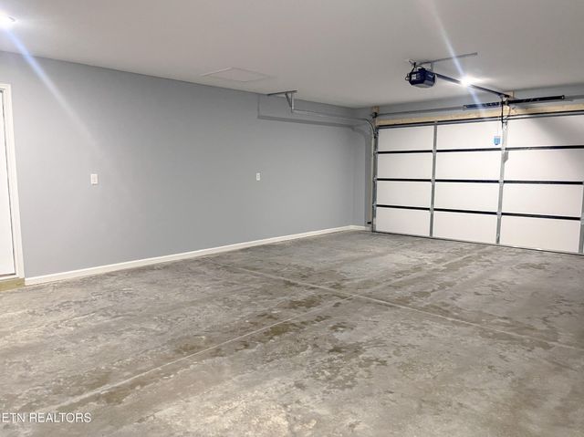 2019 Piute Rd, Crossville, TN 38572