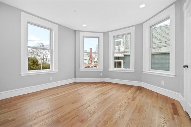 66-66R Stanley St, Boston, MA 02125