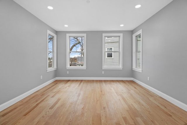 66-66R Stanley St, Boston, MA 02125