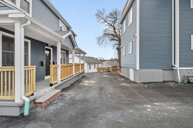 66-66R Stanley St, Boston, MA 02125