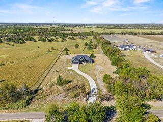 372 County Road 4300, Greenville, TX 75401