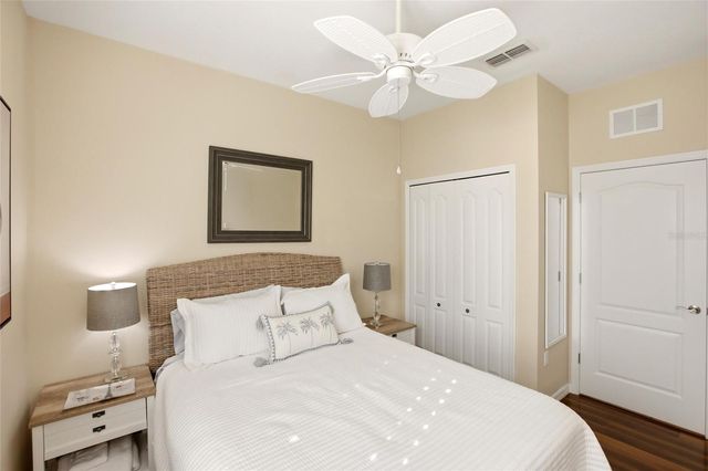 1510 WHITE BREEZE COVE, Bradenton, FL 34208