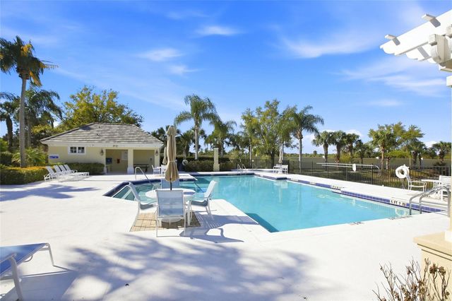 1510 WHITE BREEZE COVE, Bradenton, FL 34208