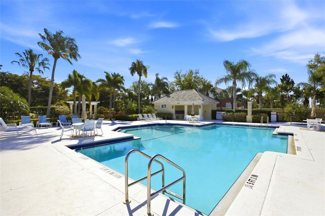 1510 WHITE BREEZE COVE, Bradenton, FL 34208