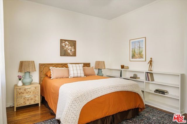 1961 Queensberry Road, Pasadena, CA 91104
