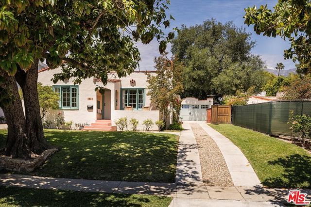 1961 Queensberry Road, Pasadena, CA 91104