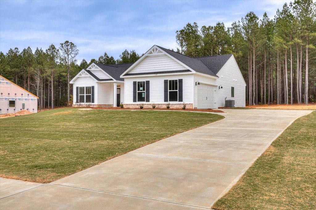 132 WILLOW OAK Circle