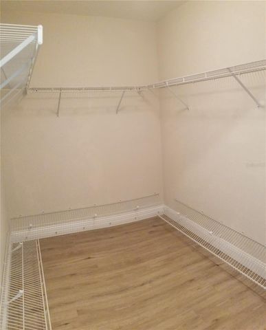 5810 GARDEN LAKES MAJESTIC, Bradenton, FL 34203