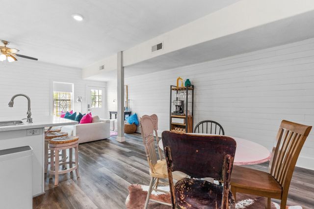 808 27th Street, Galveston, TX 77550