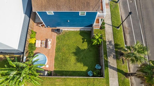 808 27th Street, Galveston, TX 77550