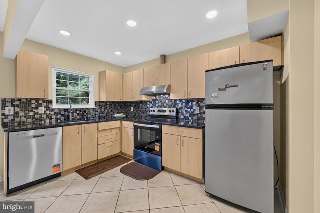 1152 SOUTHERN NIGHT LN, Gaithersburg, MD 20879