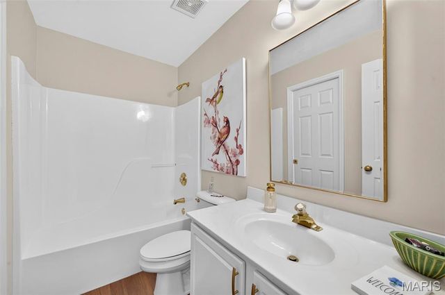 1627 Polar Drive, Wentzville, MO 63385