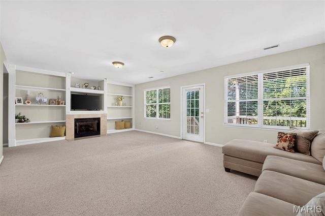 1627 Polar Drive, Wentzville, MO 63385