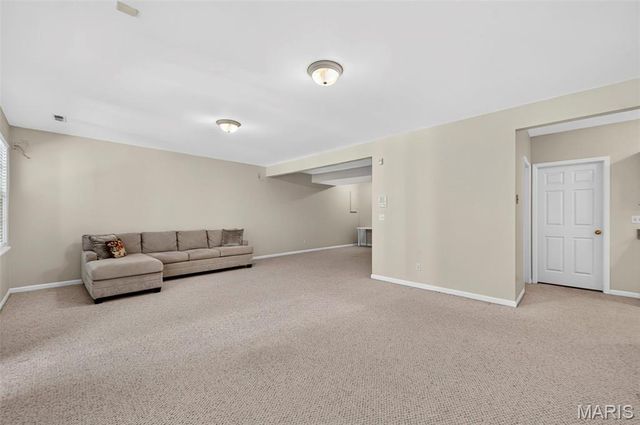 1627 Polar Drive, Wentzville, MO 63385