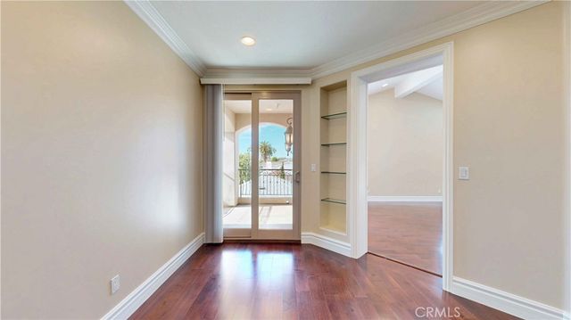 2607 Huntington Lane, Redondo Beach, CA 90278