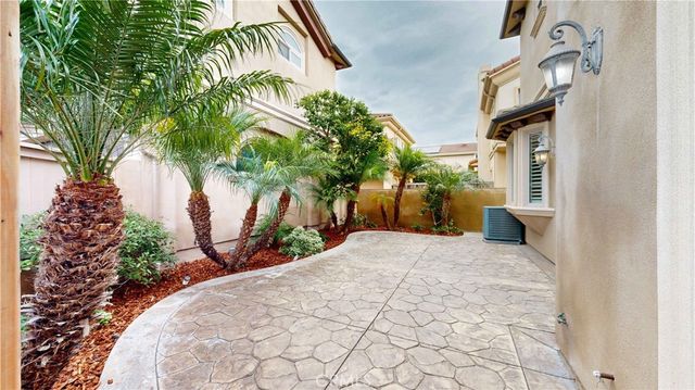 2607 Huntington Lane, Redondo Beach, CA 90278