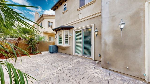 2607 Huntington Lane, Redondo Beach, CA 90278