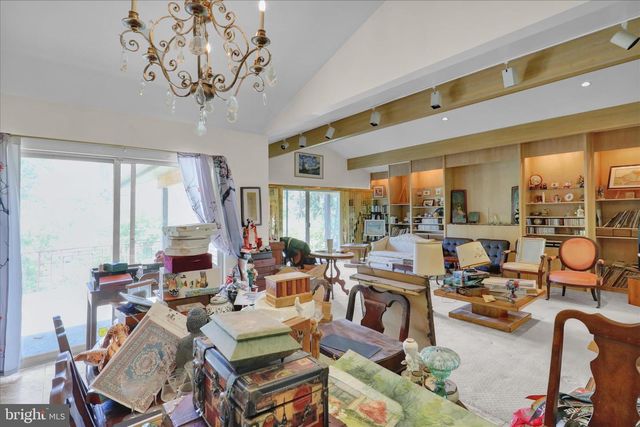1840 LORRAINE RD, Reading, PA 19604
