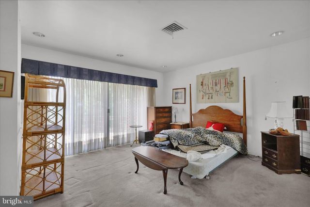 1840 LORRAINE RD, Reading, PA 19604