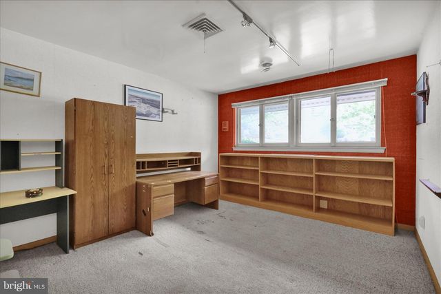 1840 LORRAINE RD, Reading, PA 19604