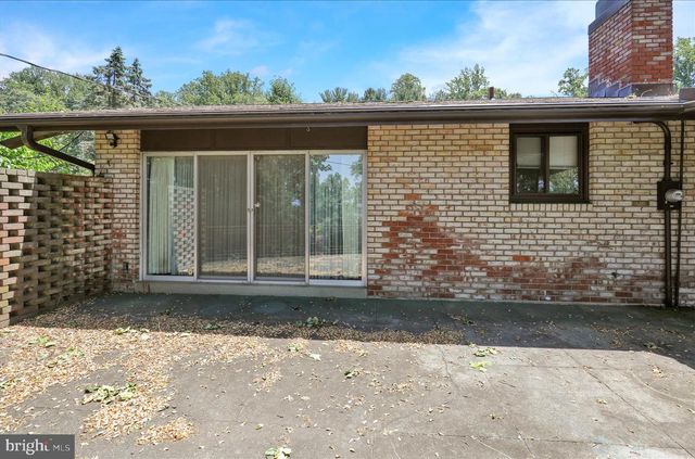 1840 LORRAINE RD, Reading, PA 19604