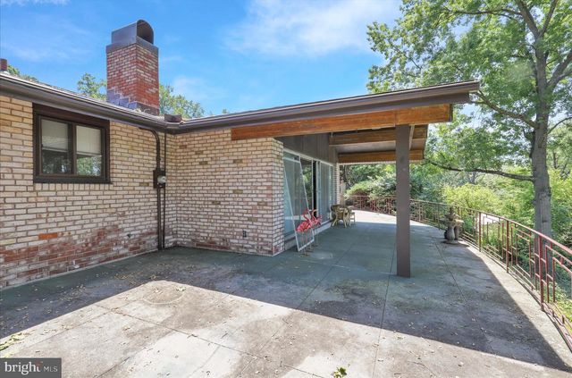 1840 LORRAINE RD, Reading, PA 19604