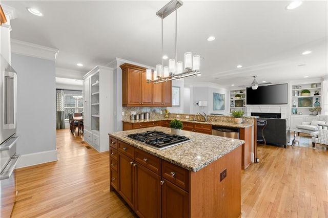 3173 Hamlet Way, Marietta, GA 30062