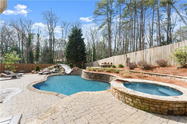 3173 Hamlet Way, Marietta, GA 30062