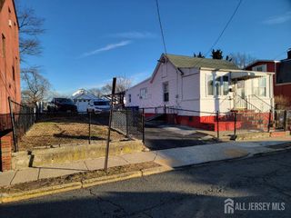 720 Mary Street, Perth Amboy, NJ 08861