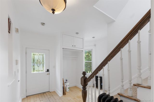 15 Desmond Avenue, Bronxville, NY 10708