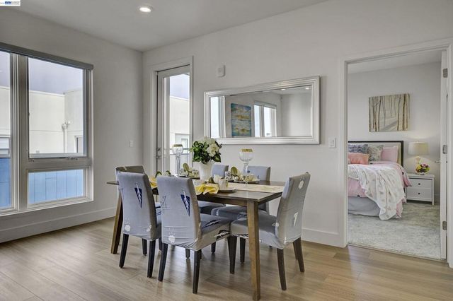 3512 3512 Vision Cmn 401, Fremont, CA 94538